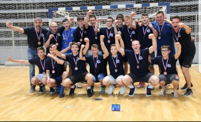 Screenshot_20180520-204015_Gallery medalja 2