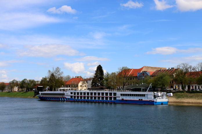 Siscia 02 1920 x1280