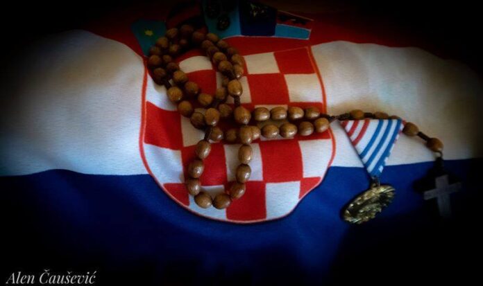 101684583_2614677778747263_4141398416754212864_n