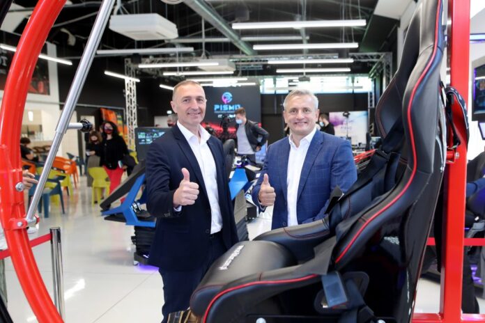 Mario-Celan-i-Jiri-Dvorjancansky-1068x712