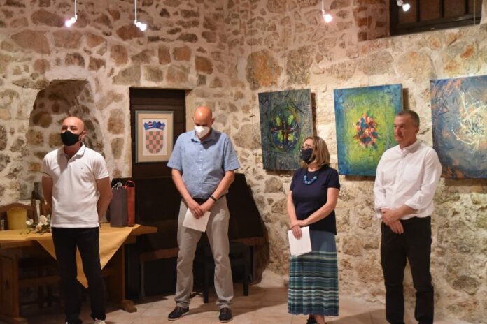 197189378_4047083738704082_6353688521044694869_n