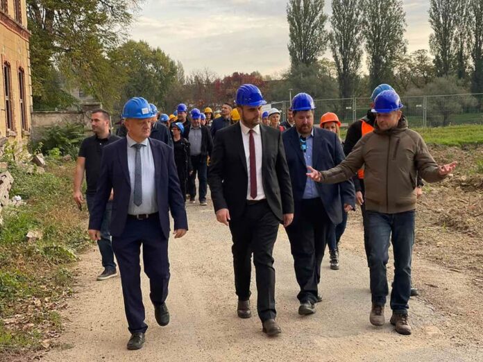 306704366_518605680088289_4531207182870634040_n