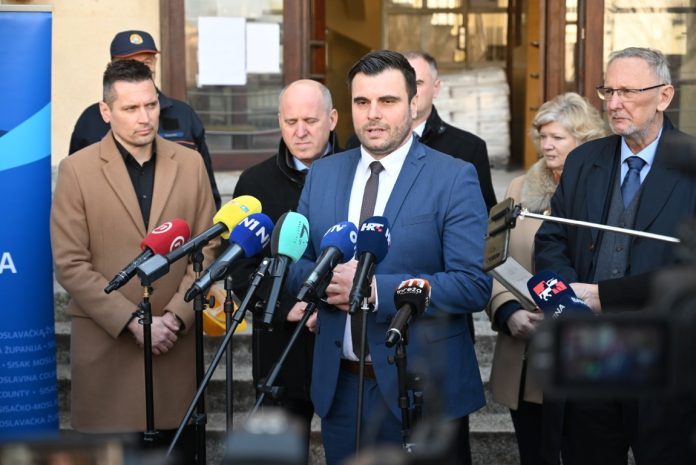 2023-02-20_12-18-22-730