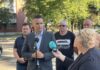 SISAK PUCA PO ŠAVOVIMA: DESECI LOMOVA VODOVODNIH CIJEVI – VODA PO ULICAMA, A SVE PLAĆAJU SIŠČANI