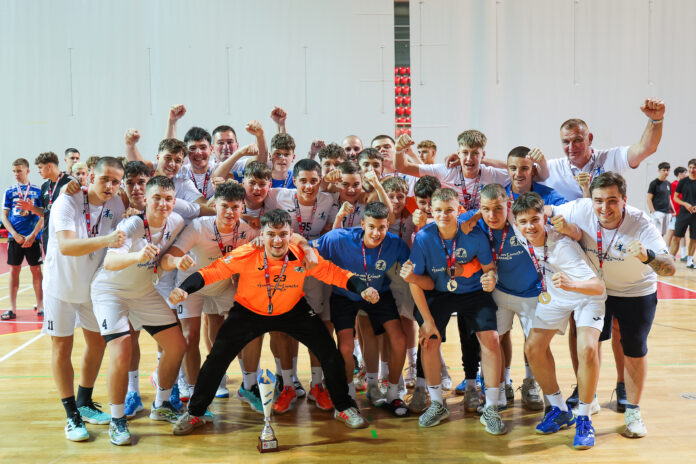 1. HRL U15(M)